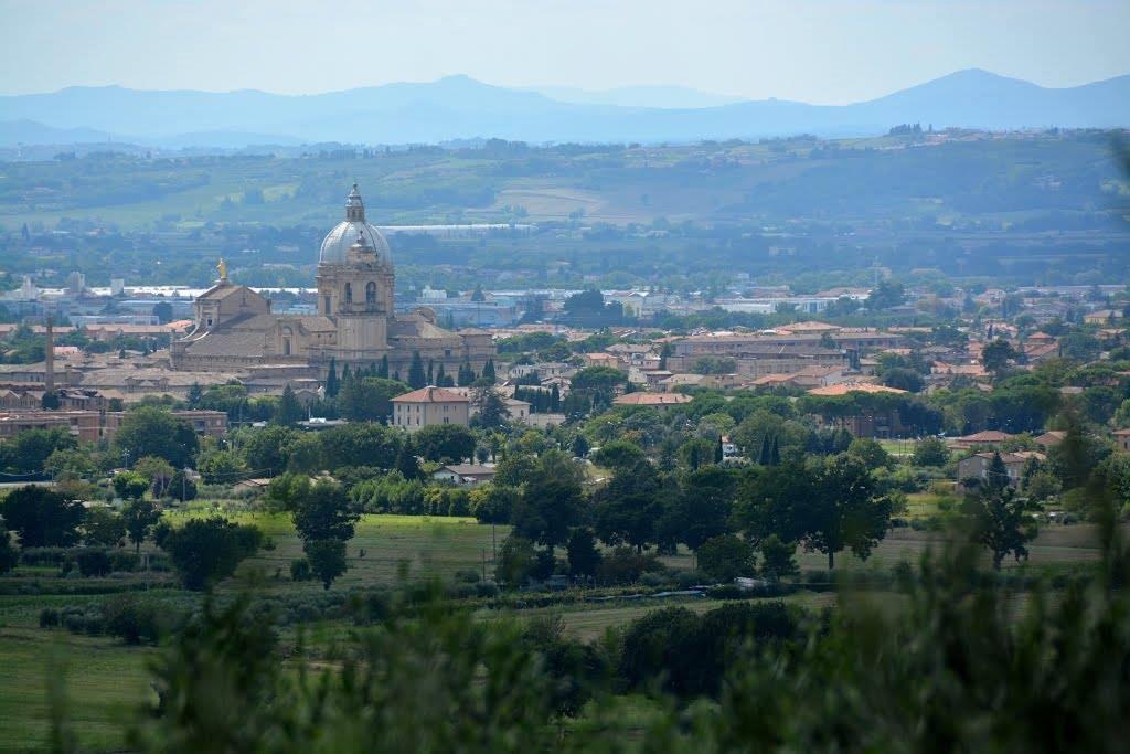 All'ombra Di San Damiano Guest house